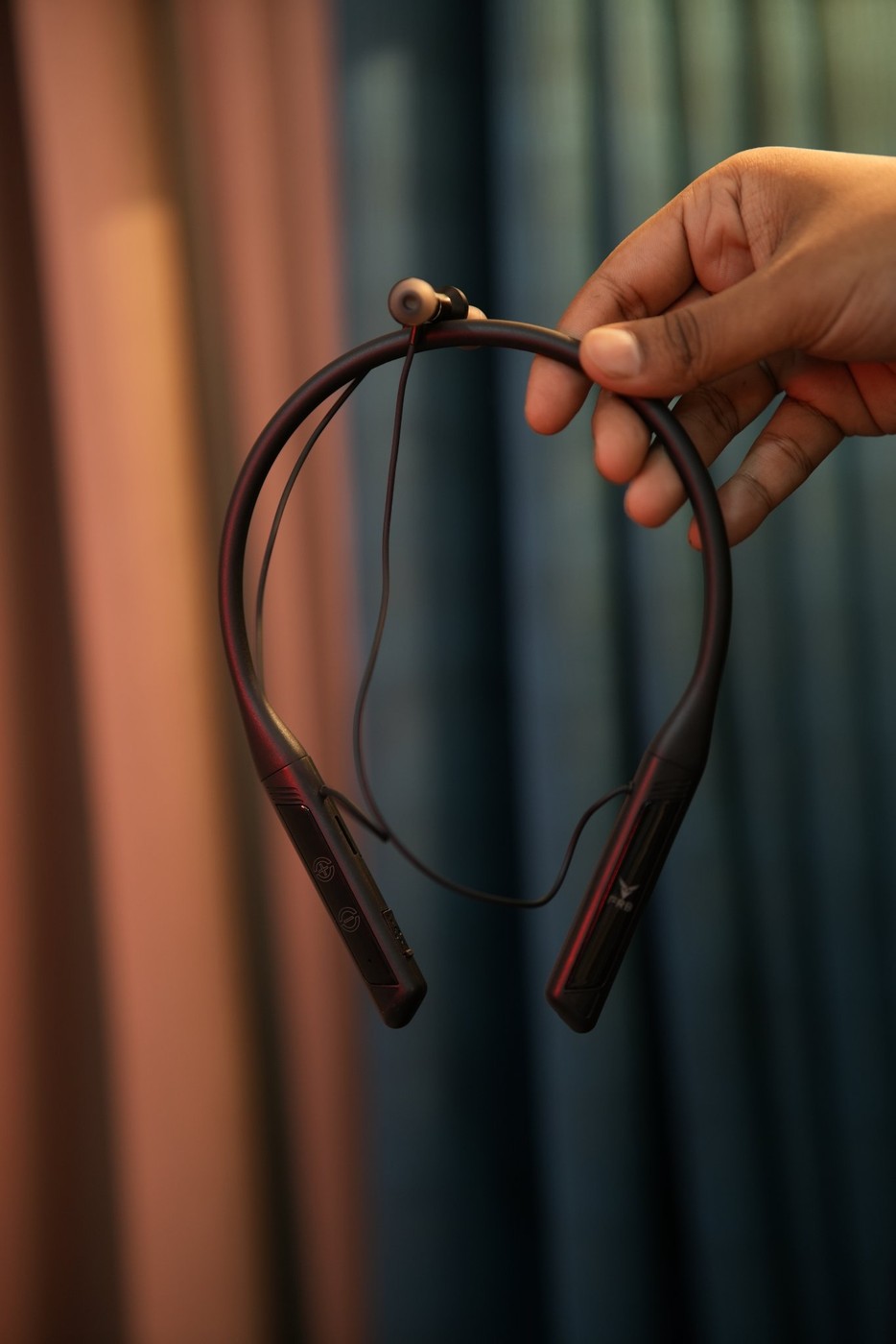 FRB N27 Wireless Neckband Earphone (400H Standby)
