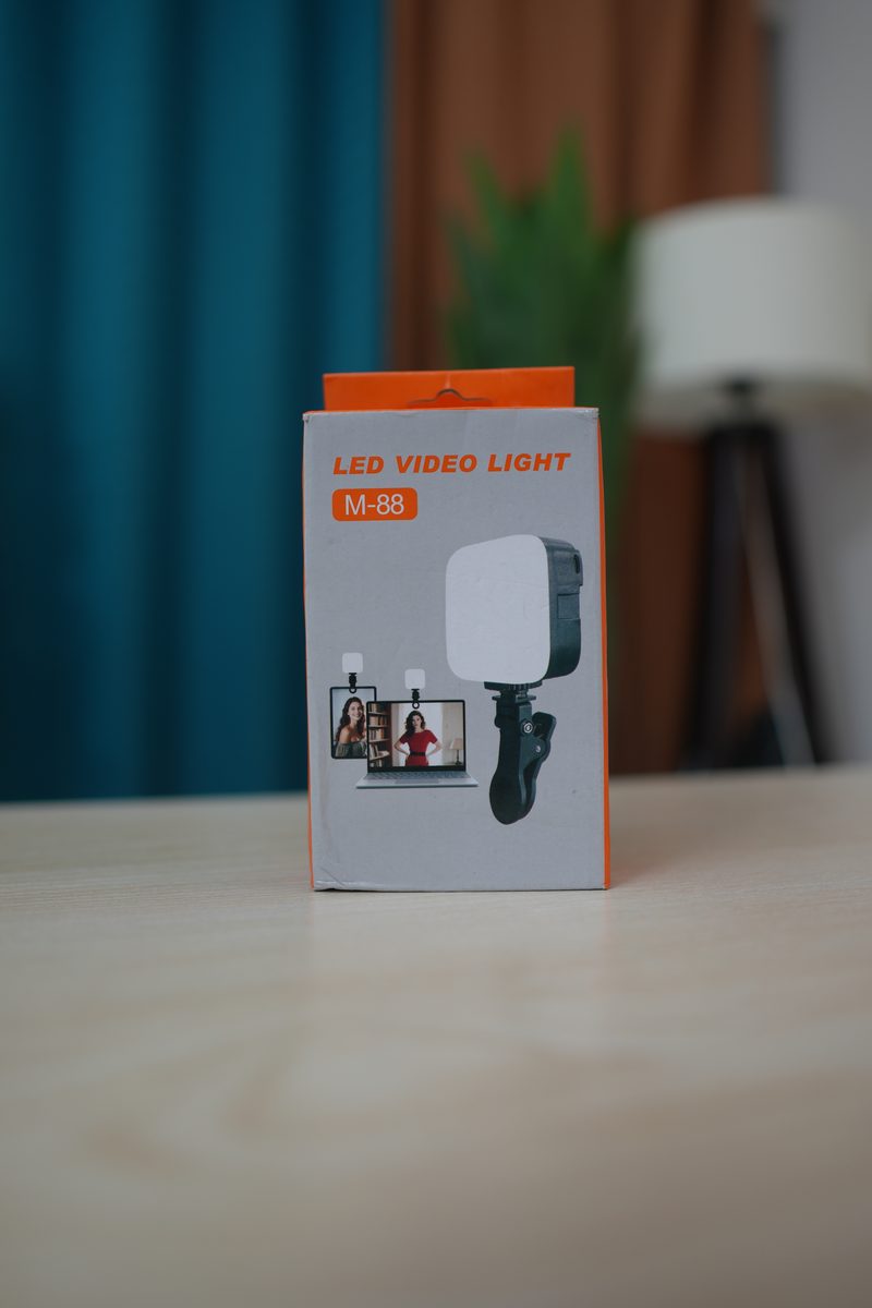 M88 LED Video Light