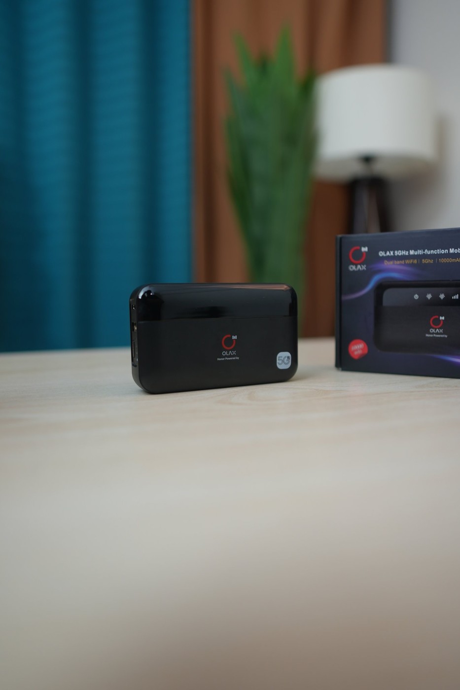 OLAX M100 Pocket WiFi Router + Power Bank 10000mAh (4G SIM, Dual Band)