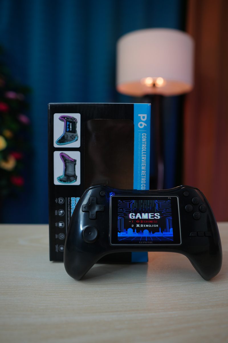 P6 Retro Game Console with 620 Classic Games & TV Support
