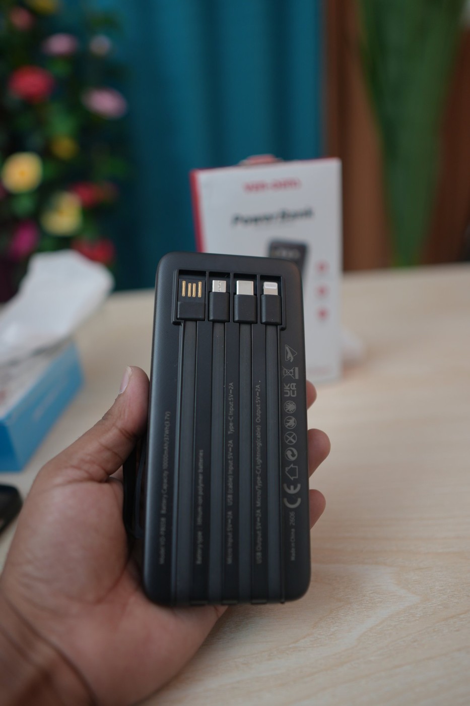 VEN-DENS Power Bank 10000mAh VD-PB058 (Built-in Cables)