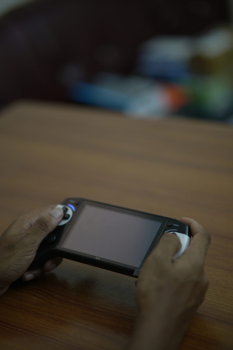 X9 Handheld Game Console Black Hawk